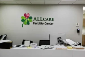 Top 7 Types of Front Desk Signs Every Medical Office Should Consider